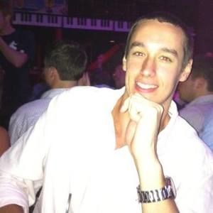 Meet your Posher, Max